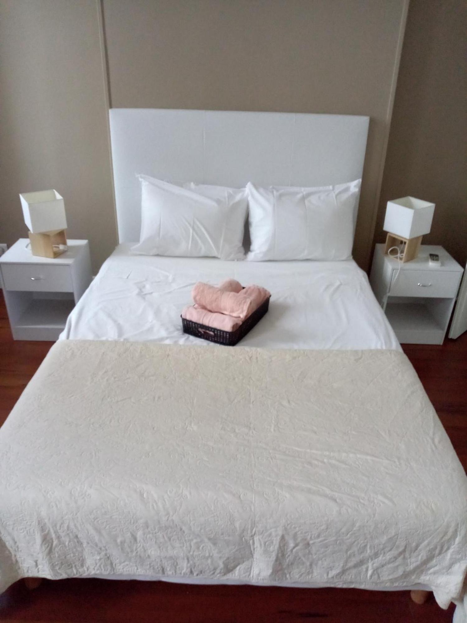 Apartment La Plaine Cours Julien: Private In Lively *